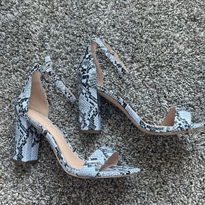 Madden Girl Blue Snakeskin Heel size 8